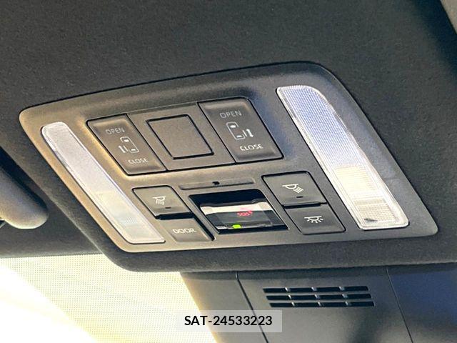 Toyota VOXY 2023-02 6915103-4