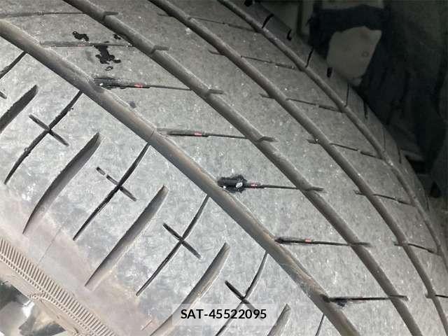 Toyota VOXY 2025-03 6915092-14