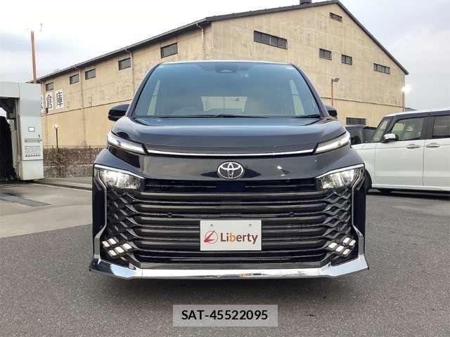 Toyota VOXY 2025-03 6915092-4