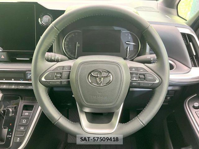 Toyota VOXY 2025-04 6915097-11