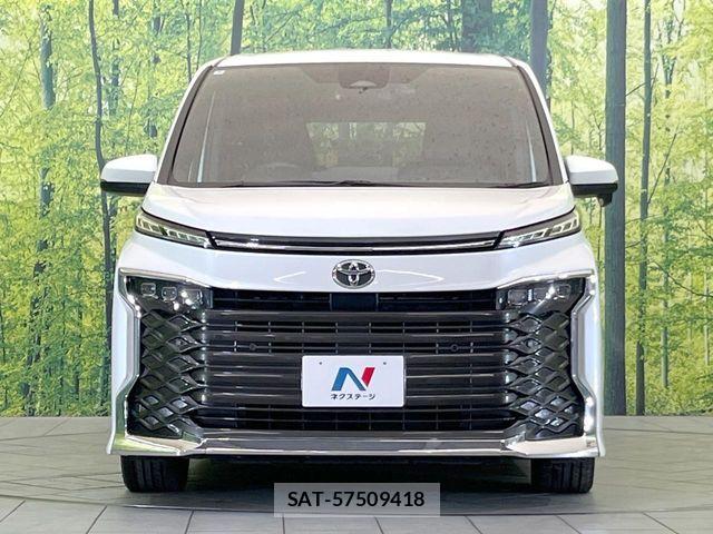 Toyota VOXY 2025-04 6915097-14