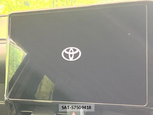 Toyota VOXY 2025-04 6915097-2