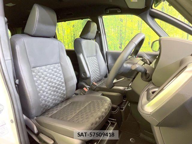 Toyota VOXY 2025-04 6915097-7