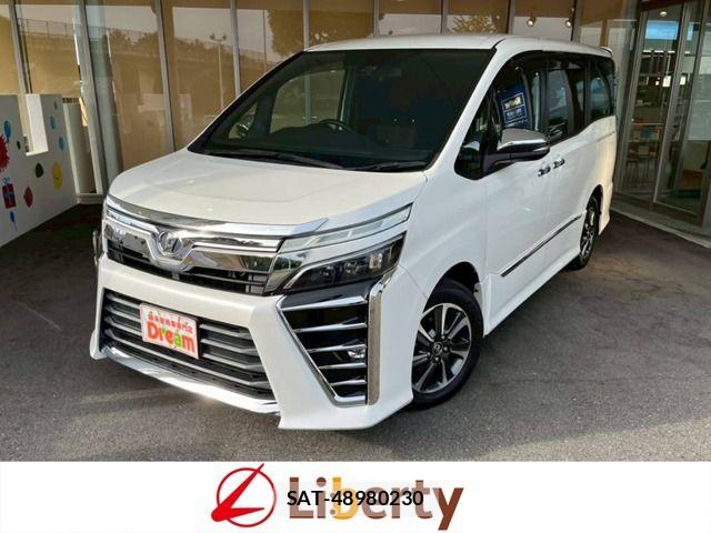 Toyota VOXY 2019-05 6915140-0