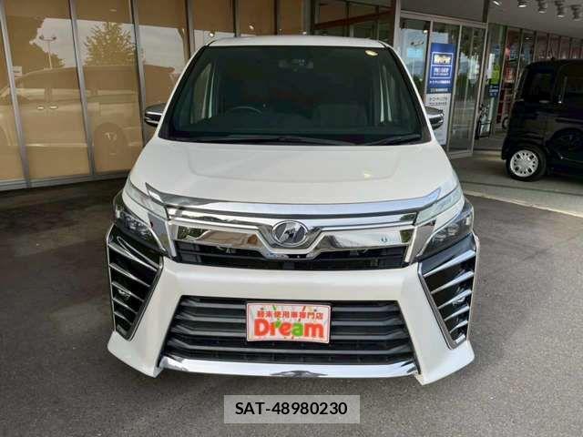 Toyota VOXY 2019-05 6915140-8