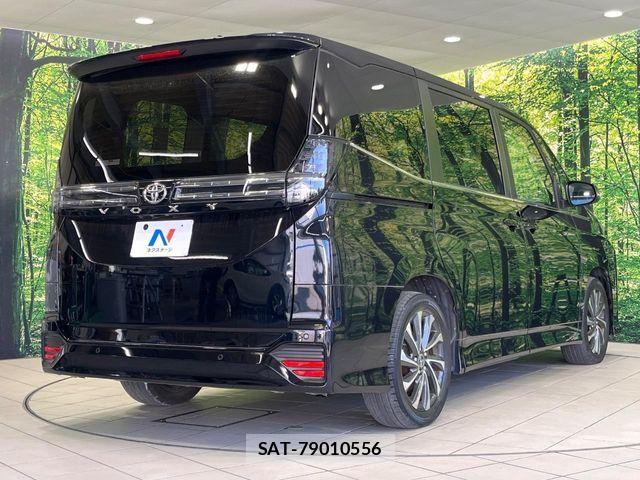 Toyota VOXY 2022-11 6915104-17