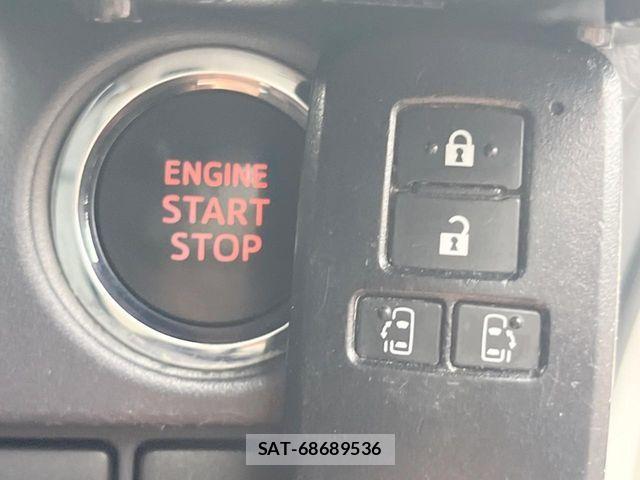 Toyota VOXY 2016-10 6919759-7