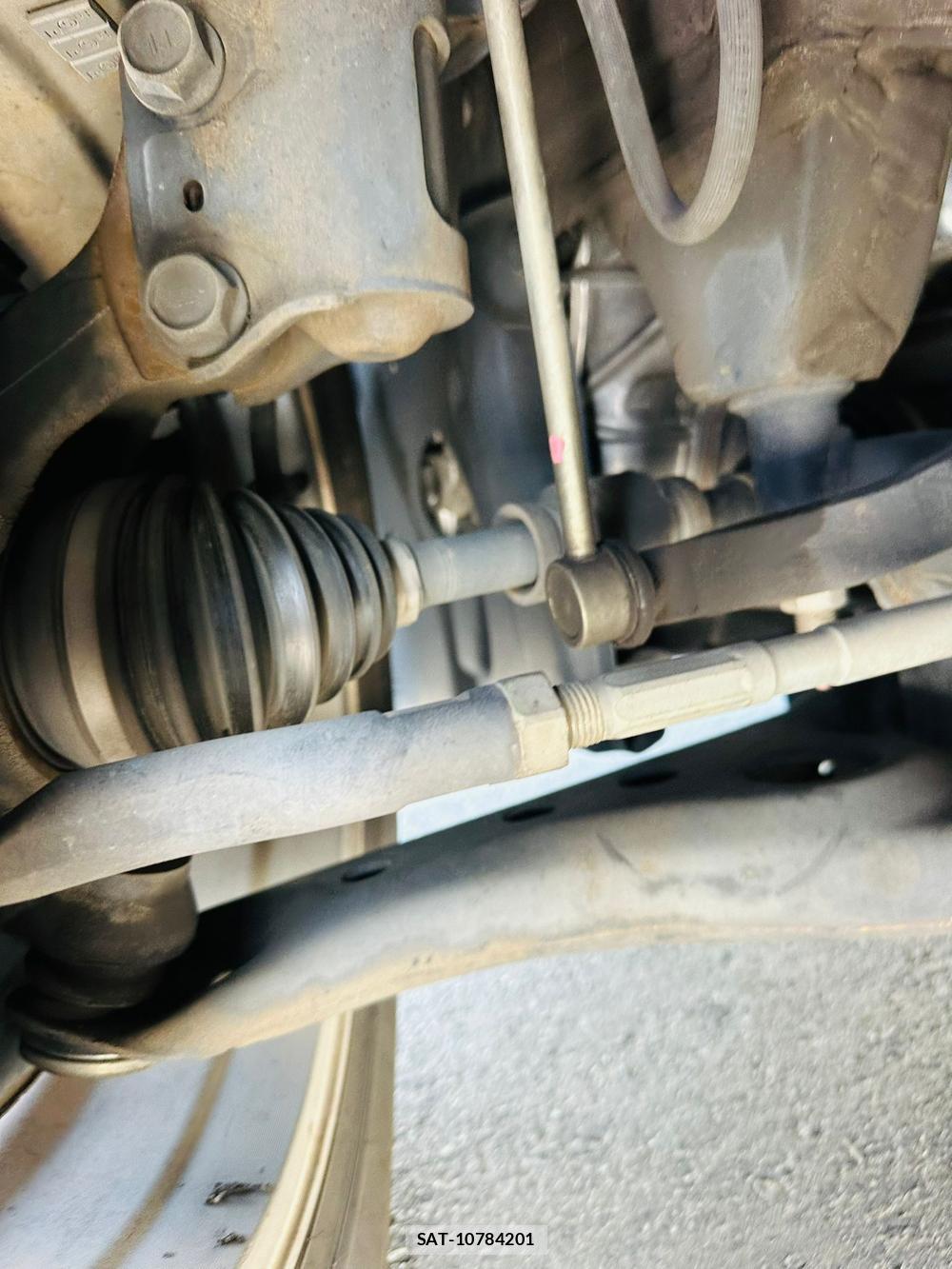 Toyota VOXY 2016 6804170-34
