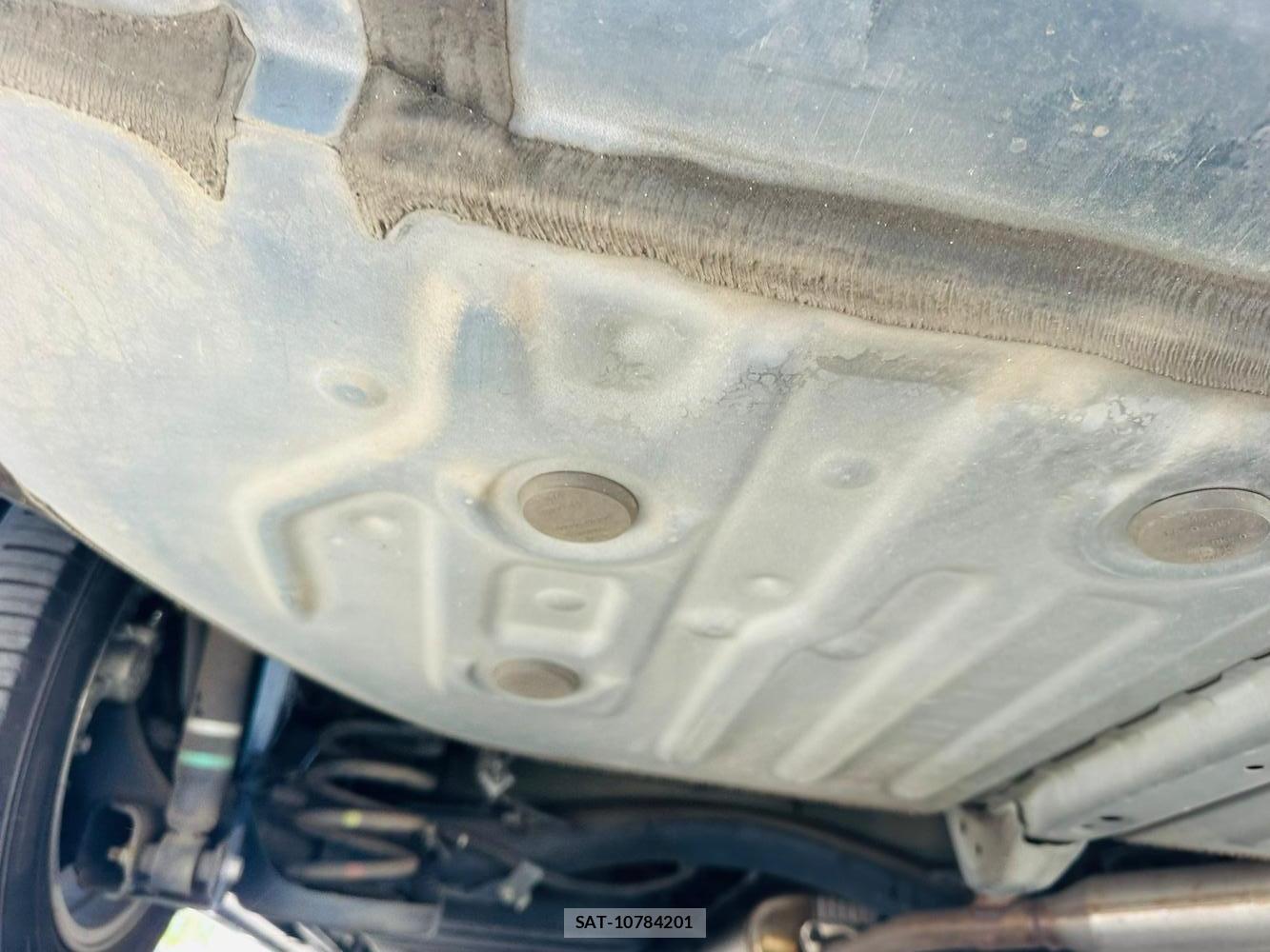 Toyota VOXY 2016 6804170-35