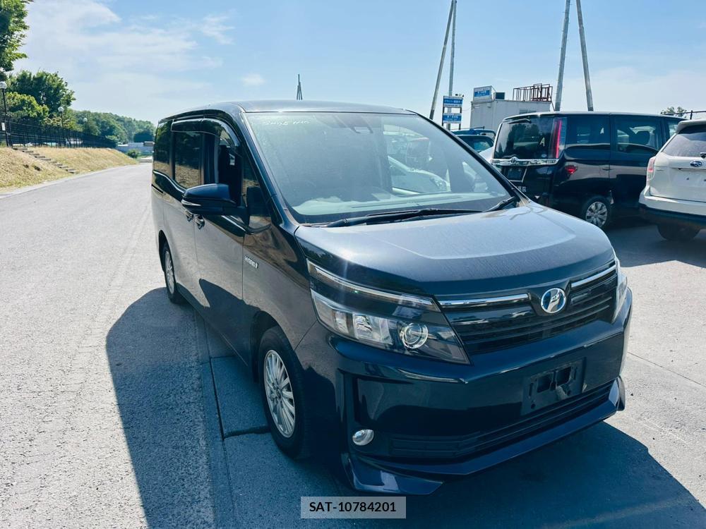Toyota VOXY 2016 6804170-6