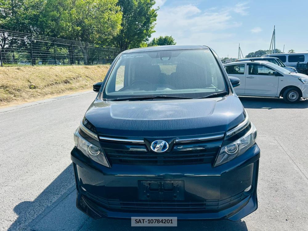 Toyota VOXY 2016 6804170-7