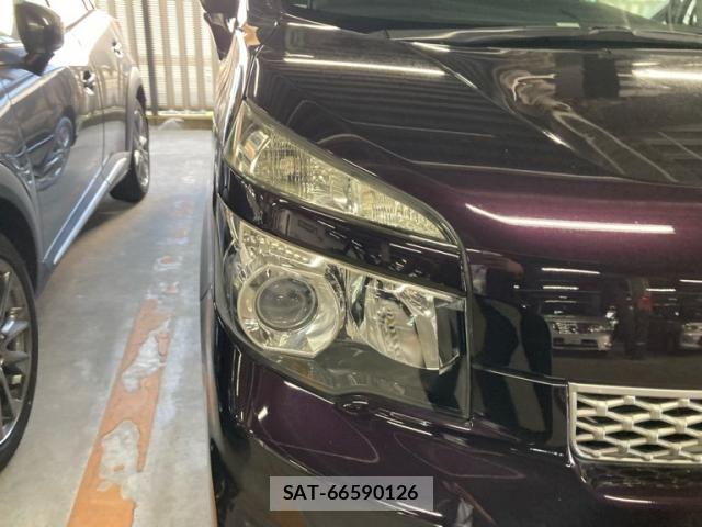 Toyota VOXY 2011-09 6915214-8