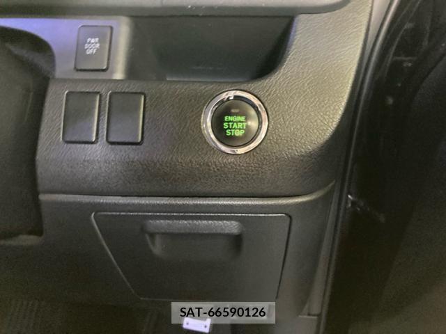 Toyota VOXY 2011-09 6915214-15
