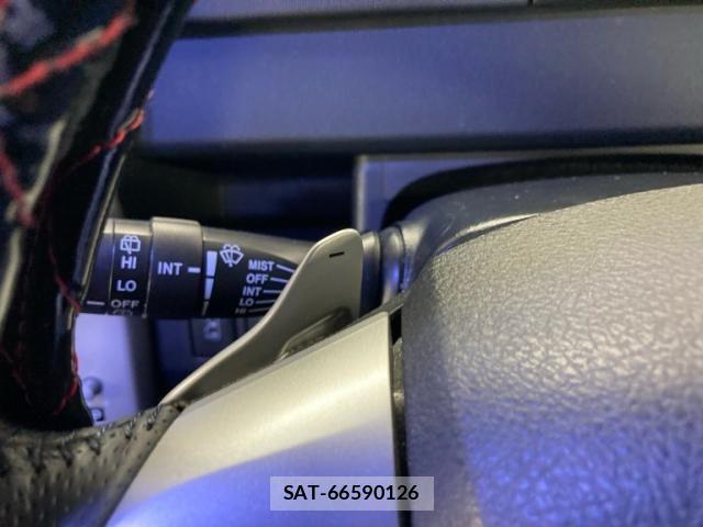 Toyota VOXY 2011-09 6915214-19