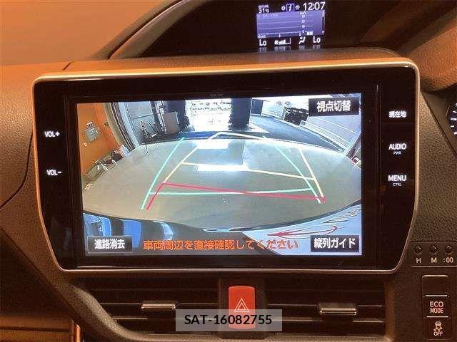 Toyota VOXY 2018-01 6915116-5