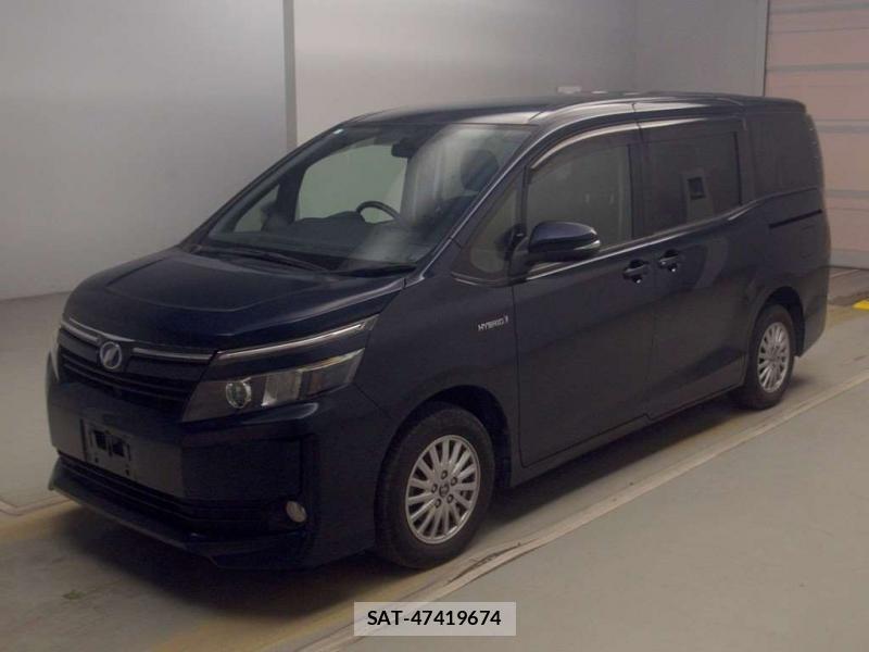 Toyota VOXY 2015 6920686-0