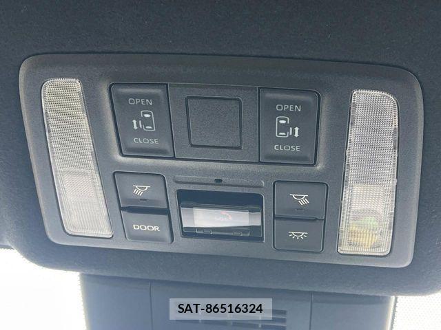 Toyota VOXY 2022-02 6915106-3