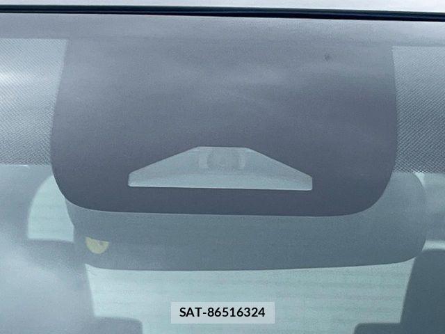 Toyota VOXY 2022-02 6915106-6
