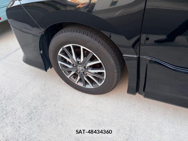 Toyota VOXY 2016-09 6915190-5