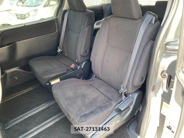 Toyota VOXY 2016-03 6915200-15