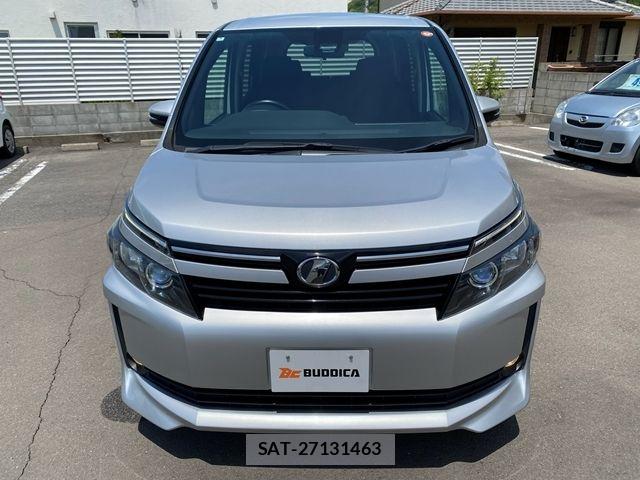 Toyota VOXY 2016-03 6915200-2