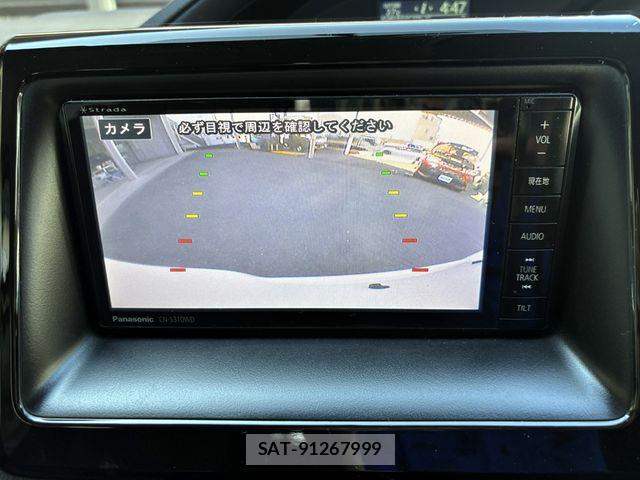 Toyota VOXY 2014-02 6915177-17