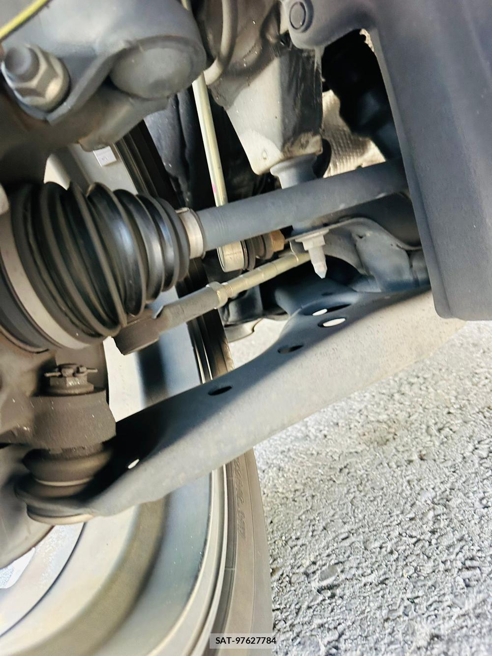 Toyota VOXY 2017 6848849-33