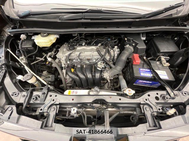 Toyota VOXY 2017-11 6999087-18