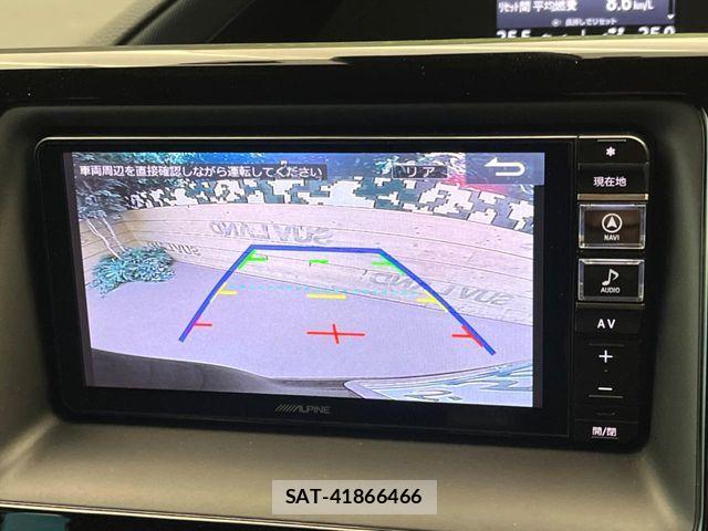 Toyota VOXY 2017-11 6999087-4