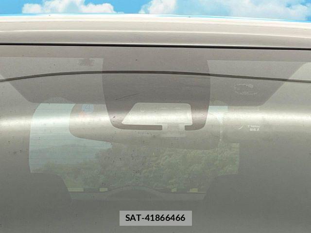 Toyota VOXY 2017-11 6999087-6