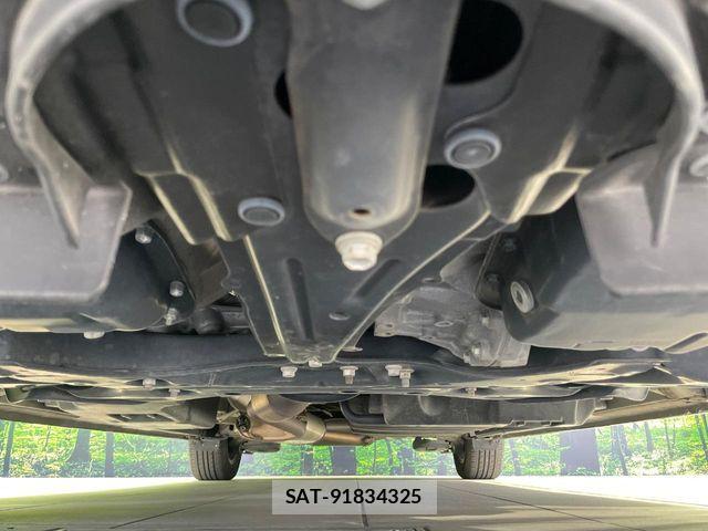 Toyota VOXY 2017-12 6999088-18