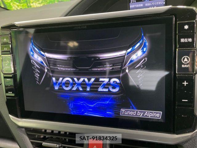 Toyota VOXY 2017-12 6999088-4