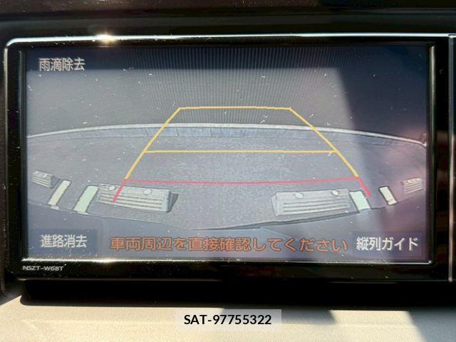 Toyota VOXY 2021-03 6999083-13
