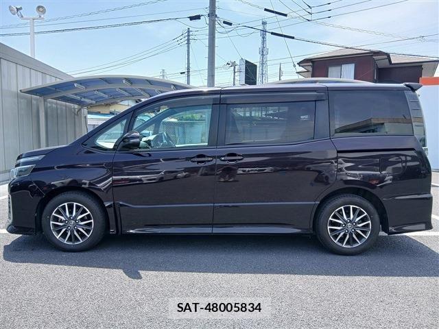 Toyota VOXY 2014-02 6999110-10