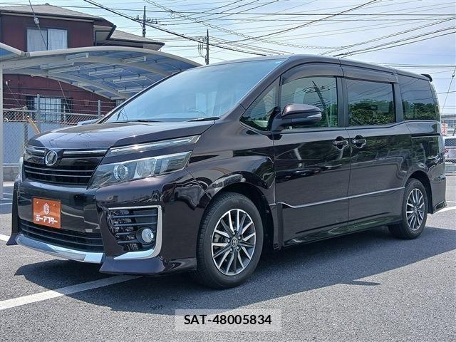 Toyota VOXY 2014-02 6999110-24