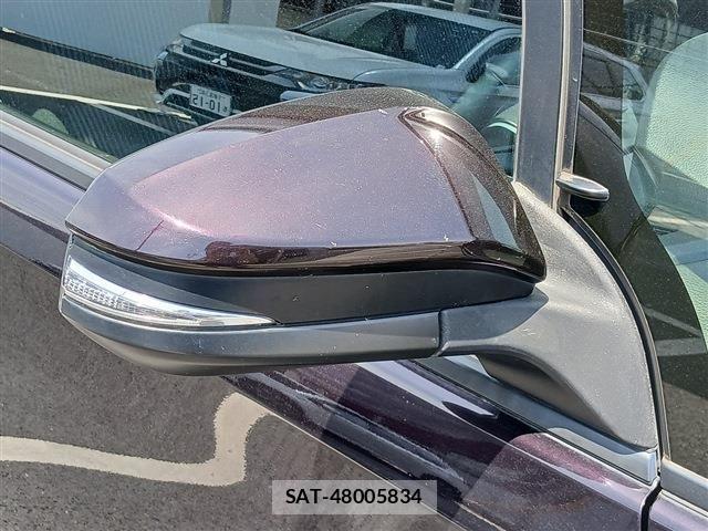 Toyota VOXY 2014-02 6999110-29