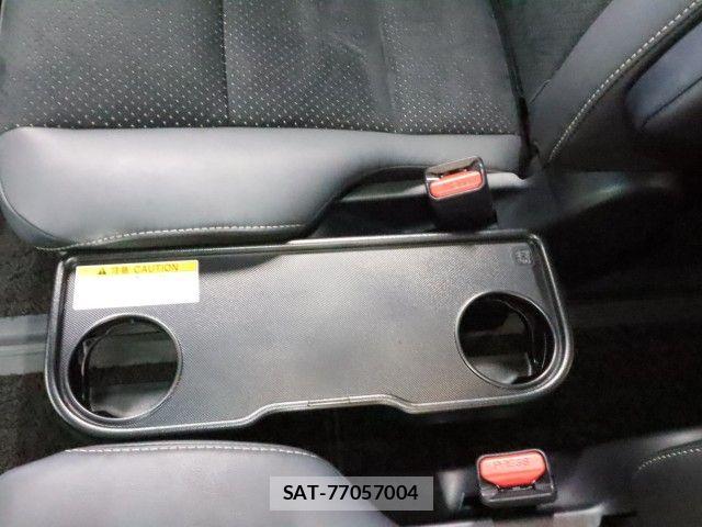 Toyota VOXY 2021-06 6999080-9