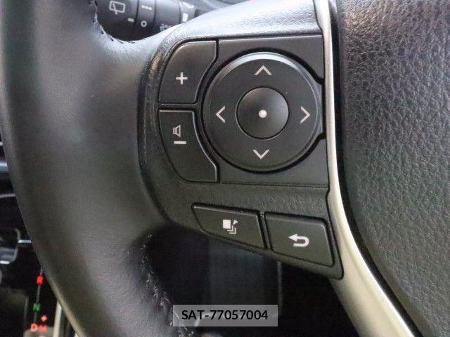 Toyota VOXY 2021-06 6999080-24