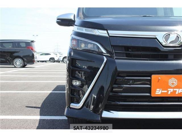 Toyota VOXY 2019-10 6999099-21