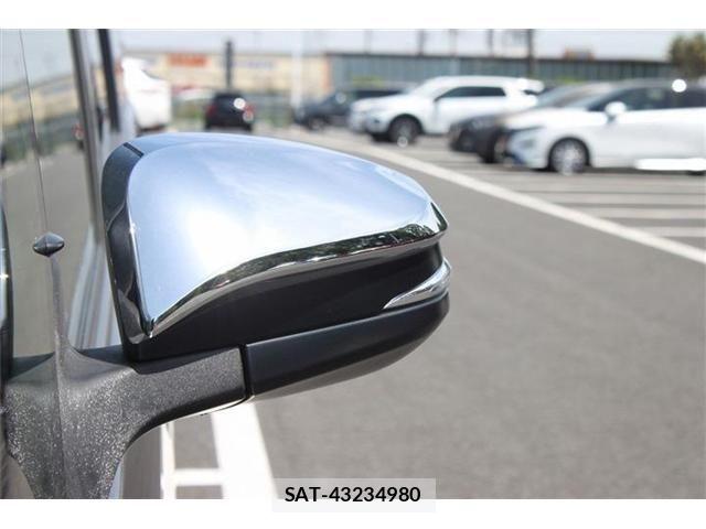 Toyota VOXY 2019-10 6999099-29