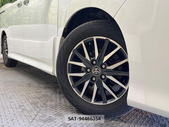 Toyota VOXY 2015-10 6999101-15