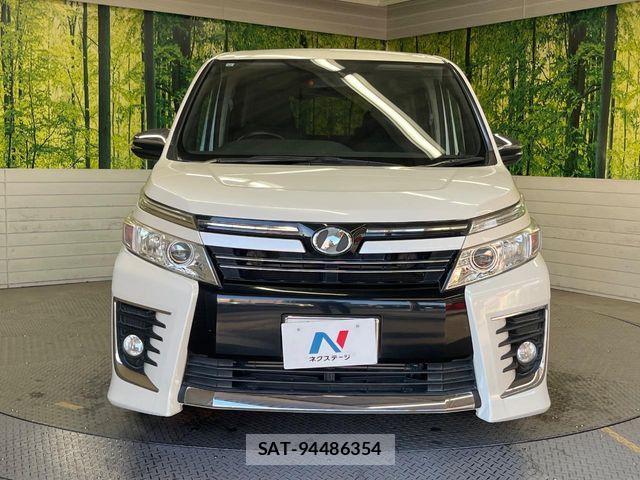 Toyota VOXY 2015-10 6999101-16