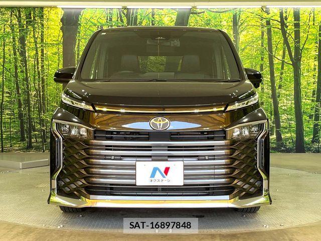 Toyota VOXY 2023-06 6999061-14
