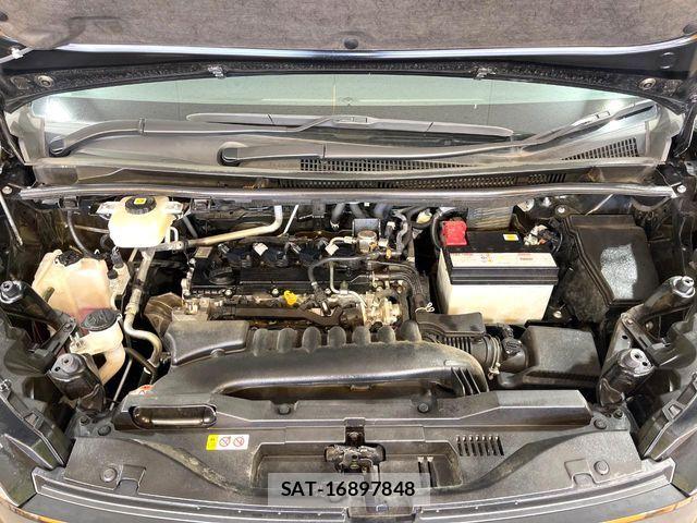 Toyota VOXY 2023-06 6999061-18
