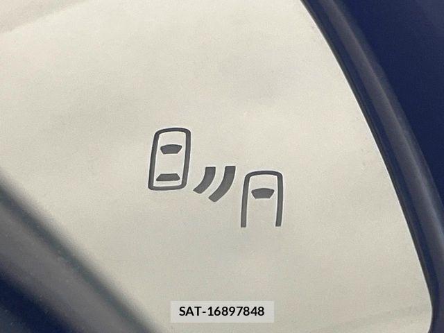 Toyota VOXY 2023-06 6999061-5