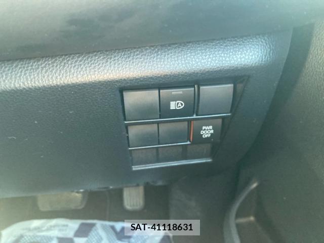 Toyota VOXY 2022-09 6999068-20