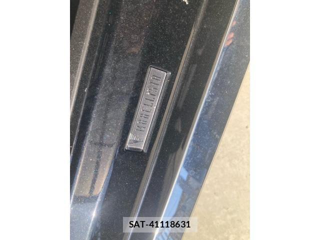 Toyota VOXY 2022-09 6999068-25
