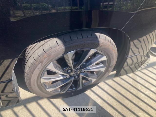 Toyota VOXY 2022-09 6999068-4