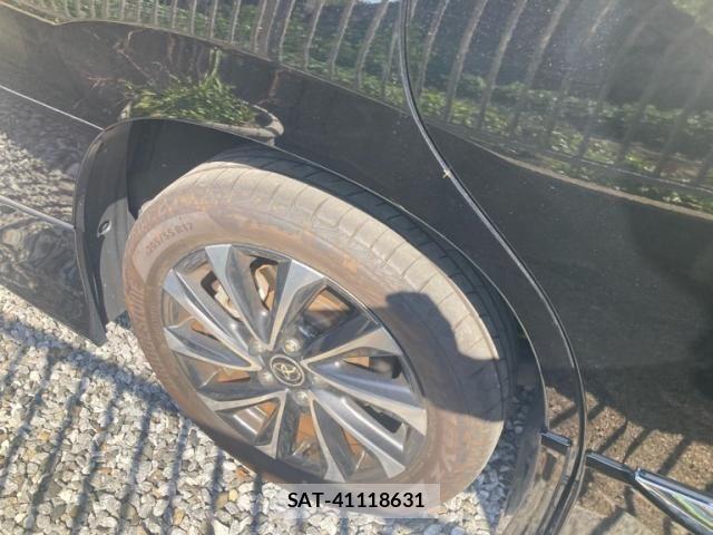 Toyota VOXY 2022-09 6999068-5