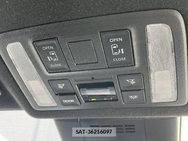 Toyota VOXY 2025-05 6999058-11